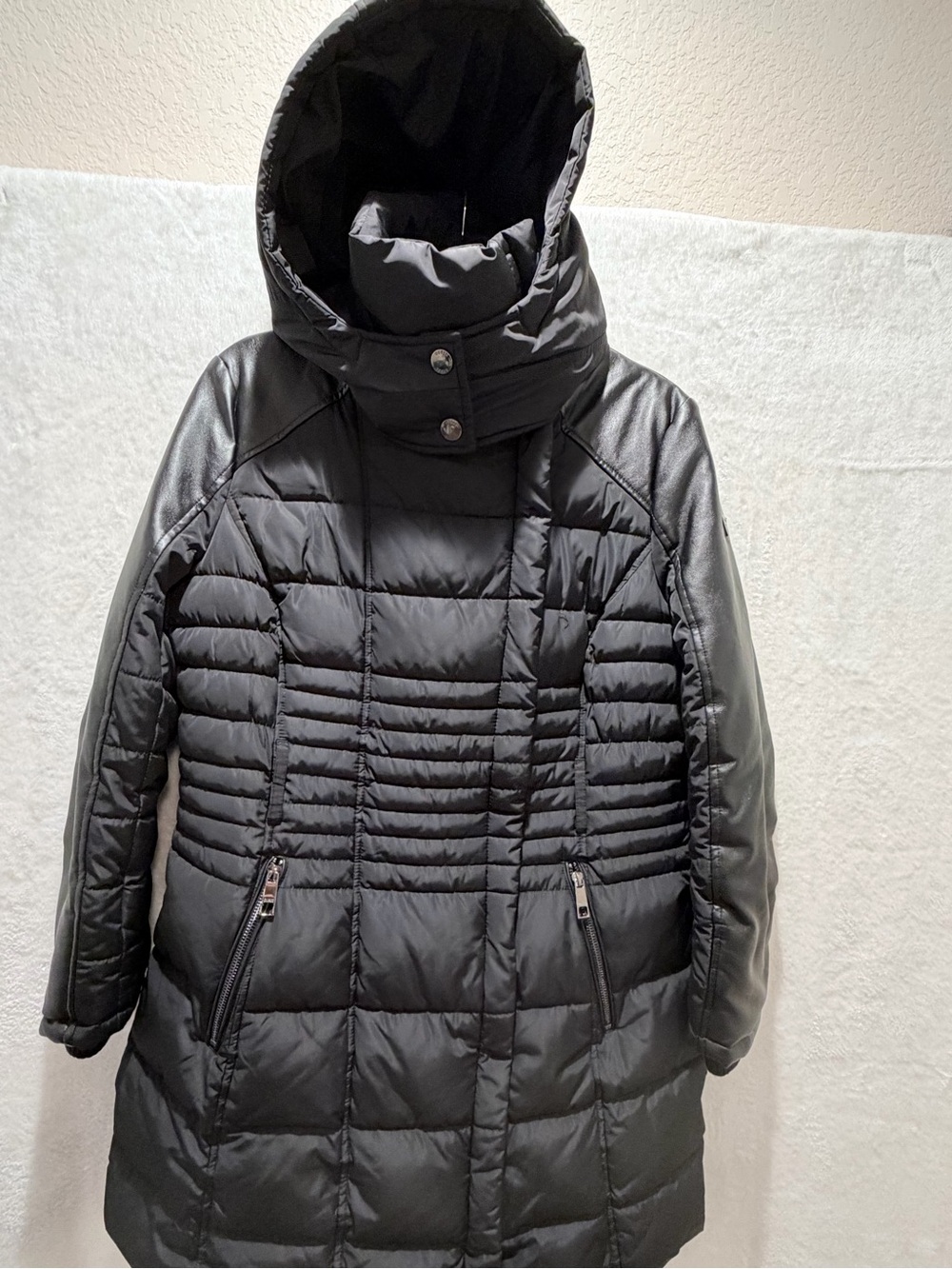 GUESS Black Hooded Long Puffer Coat Faux Leather Moto Trim Y2K StreetStyle L